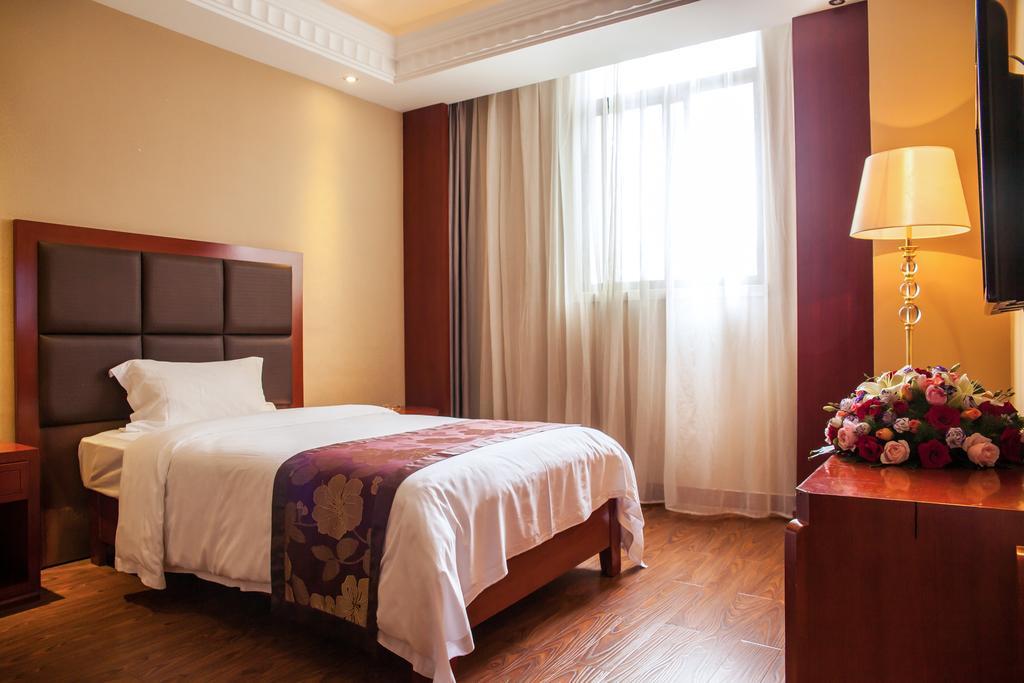 Xiangjiang Hotel Kunming Esterno foto