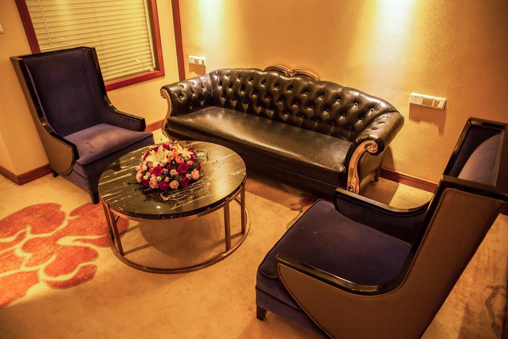 Xiangjiang Hotel Kunming Esterno foto
